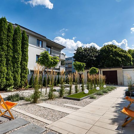 K20 Apartamenty Lodz - Dostep Na Kod Экстерьер фото