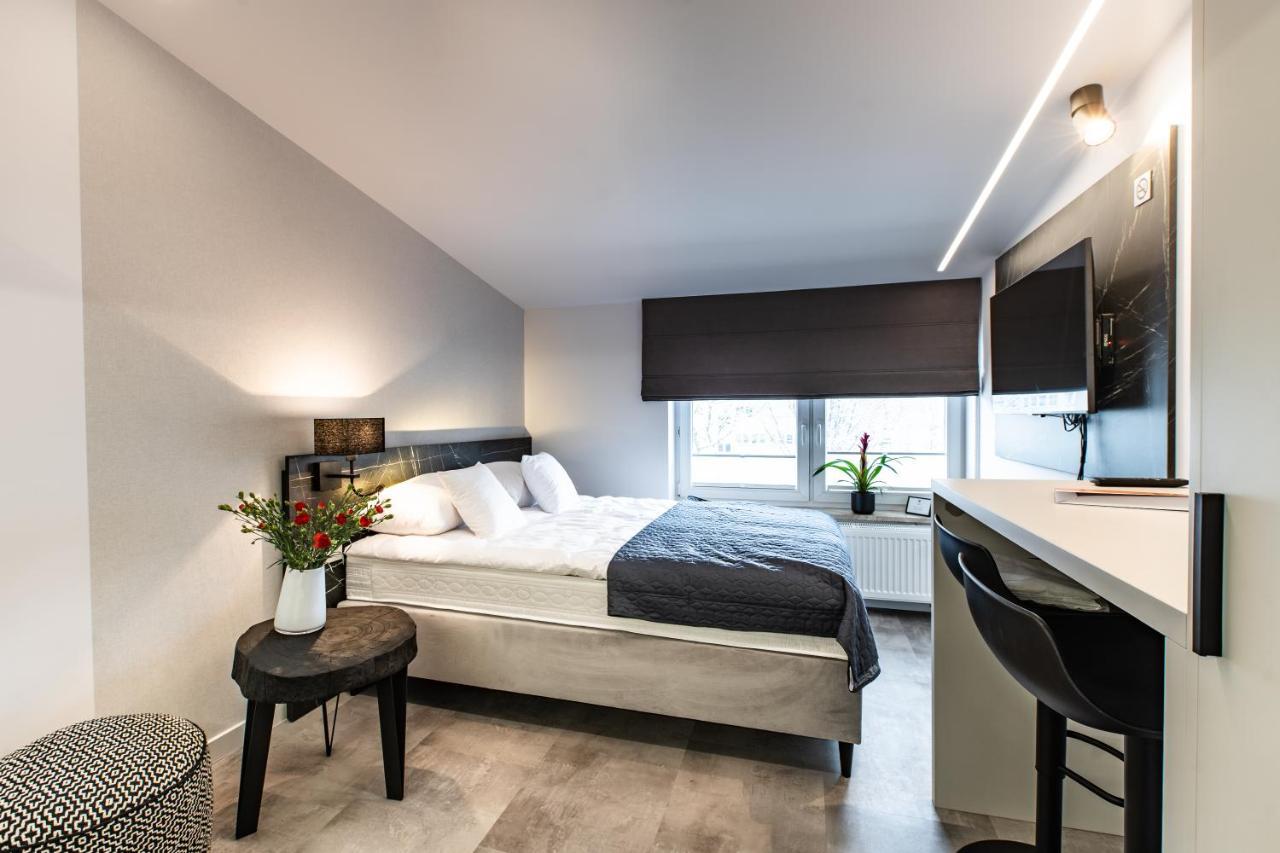 K20 Apartamenty Lodz - Dostep Na Kod Экстерьер фото