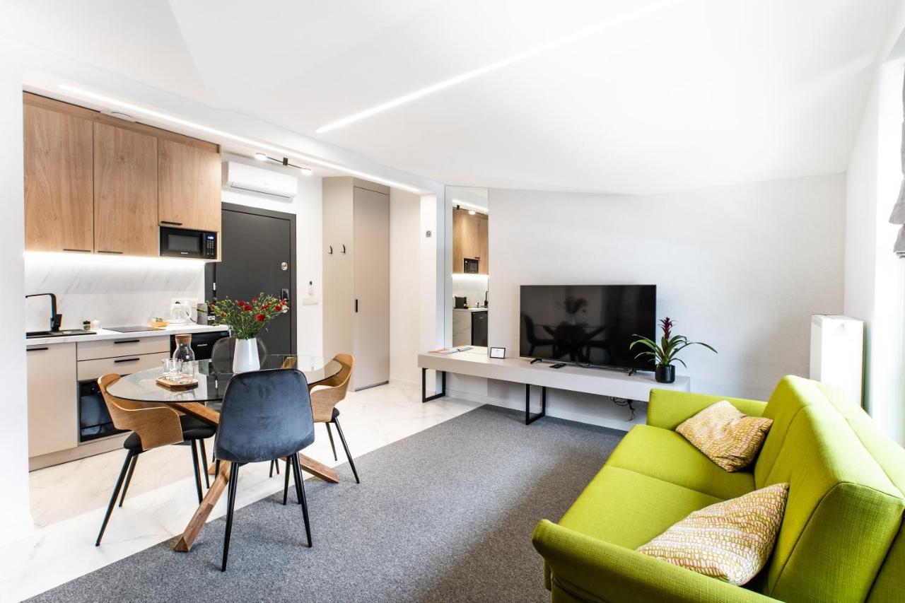 K20 Apartamenty Lodz - Dostep Na Kod Экстерьер фото