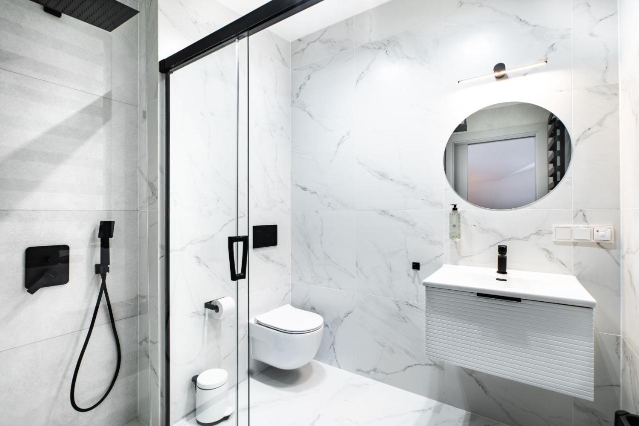 K20 Apartamenty Lodz - Dostep Na Kod Экстерьер фото