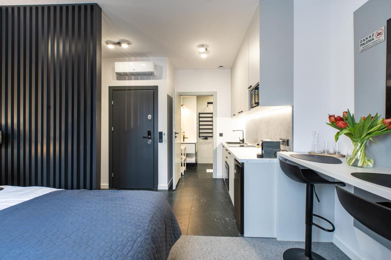 K20 Apartamenty Lodz - Dostep Na Kod Экстерьер фото