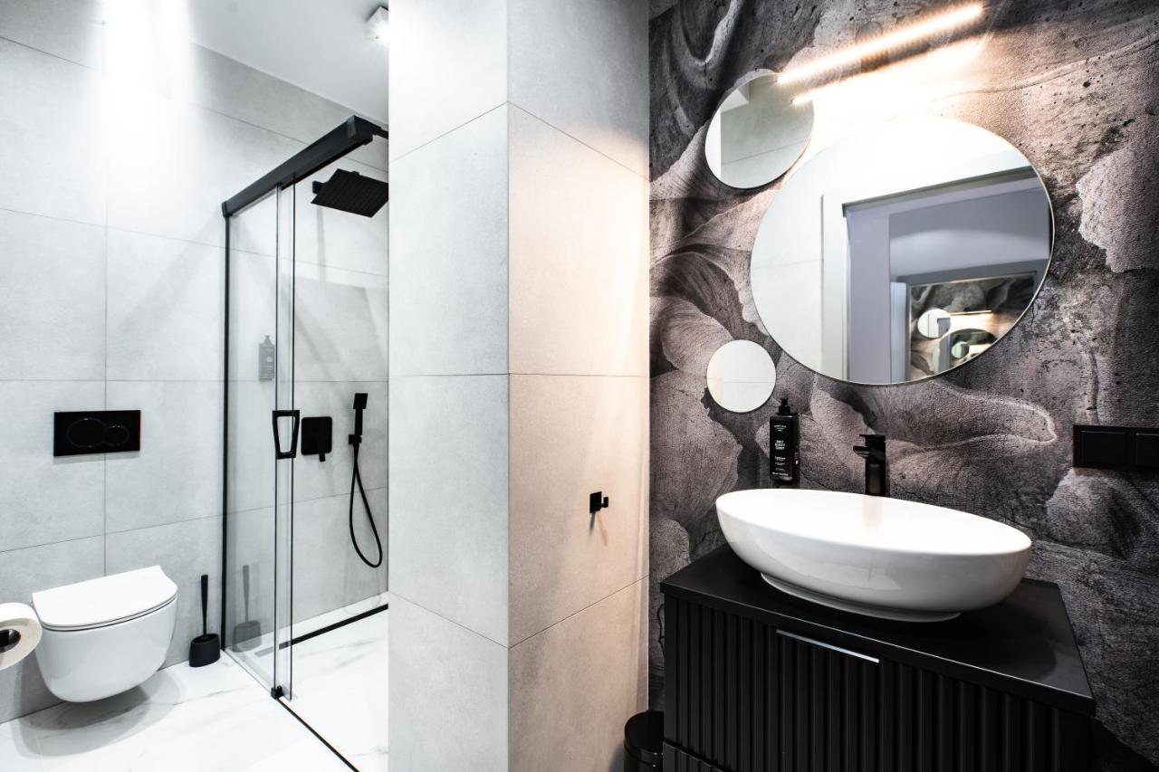 K20 Apartamenty Lodz - Dostep Na Kod Экстерьер фото