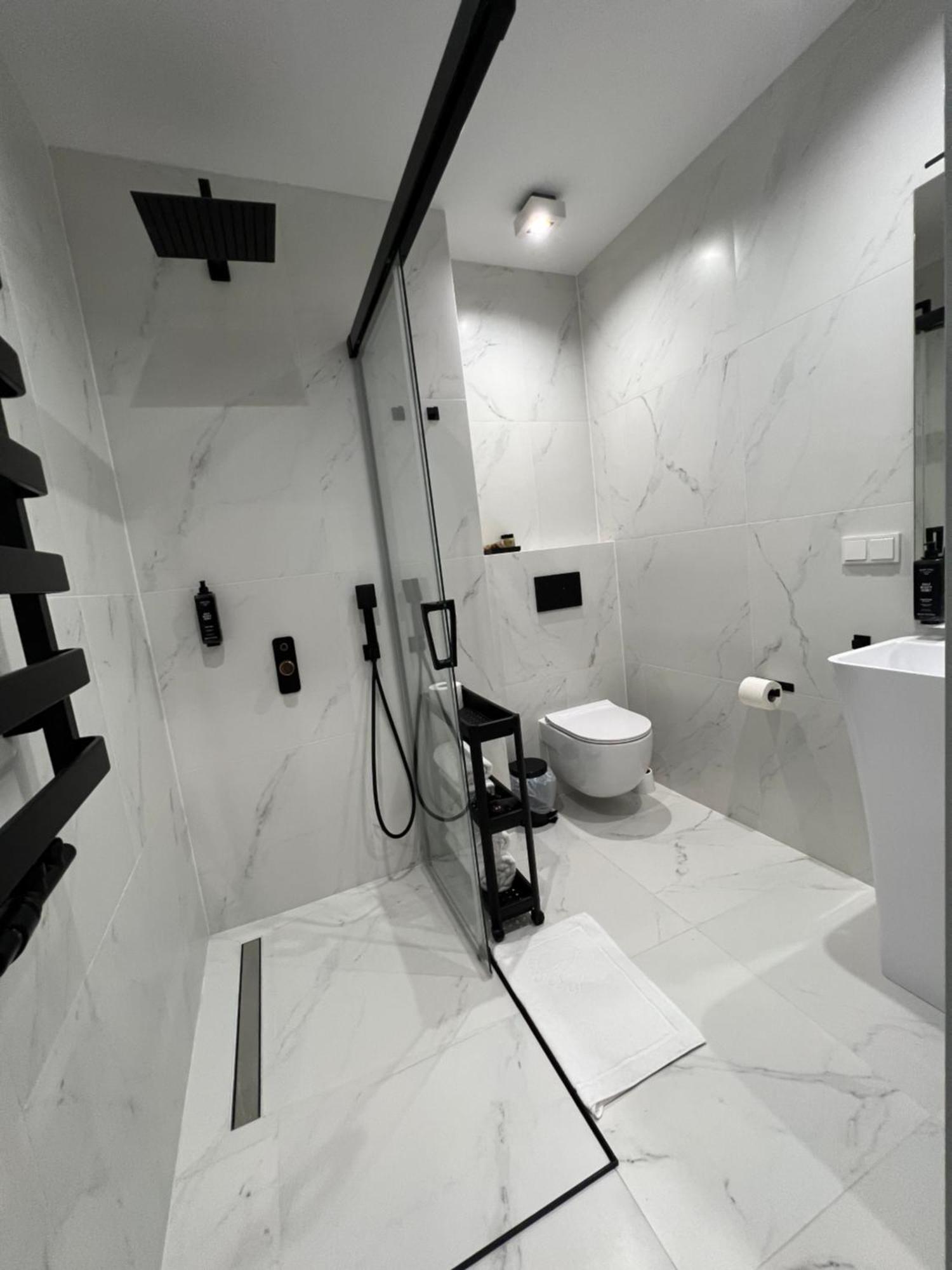K20 Apartamenty Lodz - Dostep Na Kod Номер фото